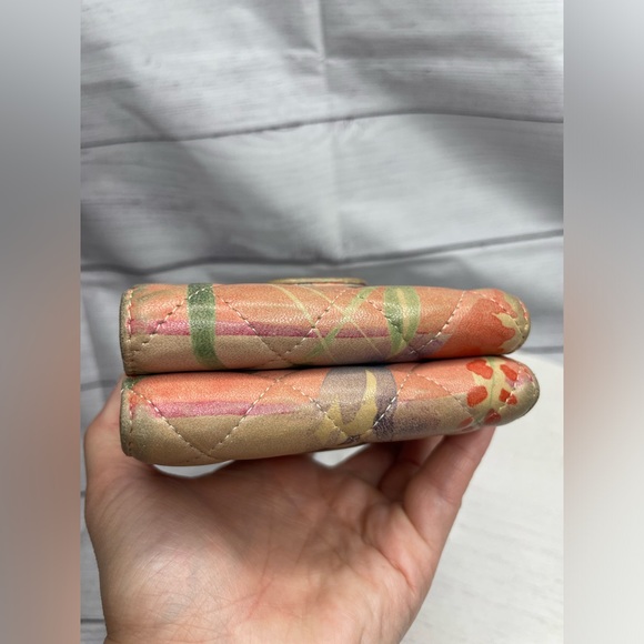 CHANEL Tropical Printed Matelasse Leather Trifold Compact Wallet with COA - Picture 10 of 12